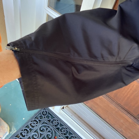 Adidas Supernova climaproof pants. Zip bottom. Size Large - Picture 2 of 5